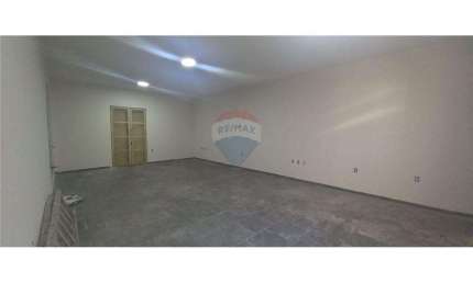 Imóvel Comercial para alugar em Jardim Amanda Ii de 30.00m²