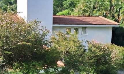 Casa de Condomínio para venda em Recanto Impla de 604.49m² com 4 Quartos, 4 Suites e 5 Garagens