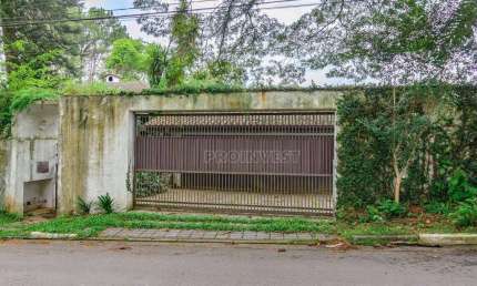 Casa de Condomínio para venda e aluguel em Granja Viana de 698.00m² com 6 Quartos, 3 Suites e 8 Garagens