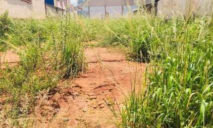 Terreno à venda na Rua Expedicionários do Brasil, 2490, Centro, Araraquara