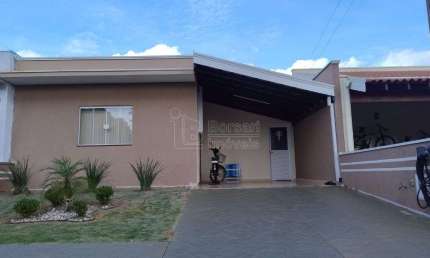 Casa de Condomínio para venda em Jardim Marialice de 127.00m² com 3 Quartos, 1 Suite e 2 Garagens