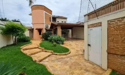 Casa para venda e aluguel em Jardim Vale Das Rosas de 486.00m² com 4 Quartos, 2 Suites e 4 Garagens