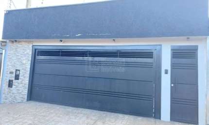 Casa para venda em Jardim Estância Das Rosas de 157.00m² com 3 Quartos, 1 Suite e 2 Garagens