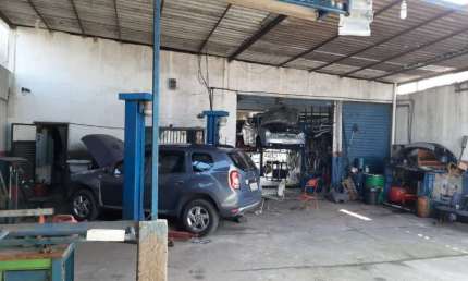 Galpão / Depósito / Armazém para alugar em Parque São Vicente de 300.00m² com 1 Garagem