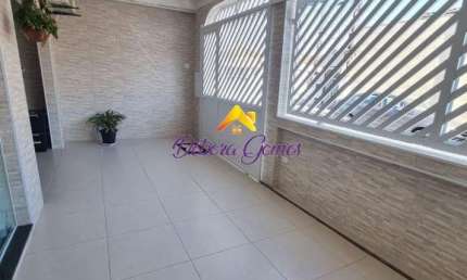 Casa para venda em Castelo de 170.00m² com 2 Quartos, 2 Suites e 2 Garagens