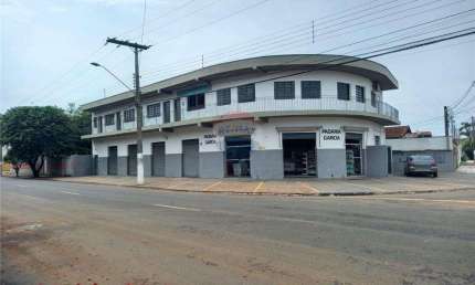 Imóvel Comercial para alugar em Jardim Silvania de 30.00m²