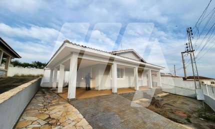 Casa para venda em São Pedro de 158.00m² com 2 Quartos e 1 Suite