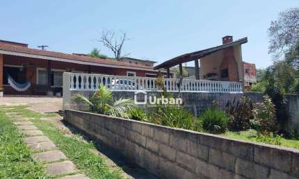 Casa para venda em Narita Garden de 152.00m² com 3 Quartos, 1 Suite e 6 Garagens