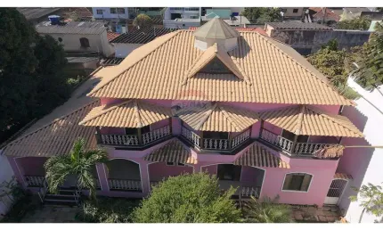 Casa para venda em Bangu de 668.00m² com 6 Quartos, 5 Suites e 4 Garagens