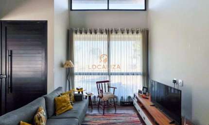 Casa para venda em Condomínio Terras Do Vale de 215.00m² com 4 Quartos, 3 Suites e 2 Garagens