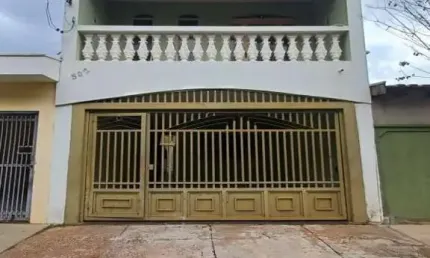 Sobrado para alugar em Parque Industrial de 183.00m² com 2 Quartos e 2 Garagens