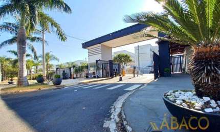 Apartamento para alugar em Parque Fehr de 45.00m² com 2 Quartos e 1 Garagem