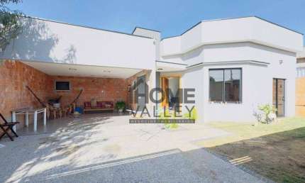 Casa para venda em Jardim Do Lago Ii de 120.00m² com 3 Quartos, 1 Suite e 4 Garagens