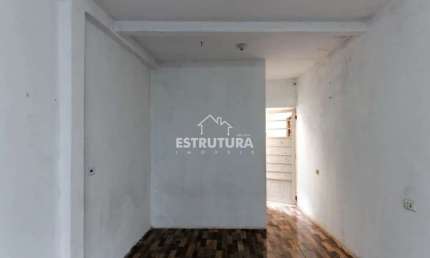 Casa para alugar em Jardim Bom Sucesso de 30.00m² com 1 Quarto