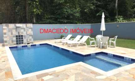 Casa para alugar em Praia Da Lagoinha de 441.00m² com 4 Quartos e 3 Suites