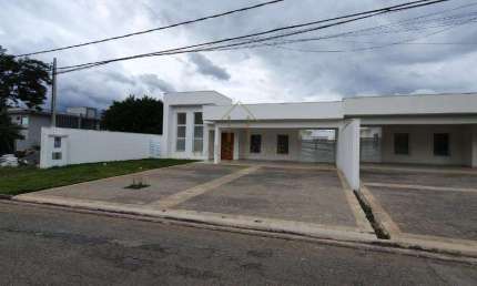 Casa de Condomínio para venda em Vargem Grande Paulista de 265.00m² com 3 Quartos, 3 Suites e 2 Garagens