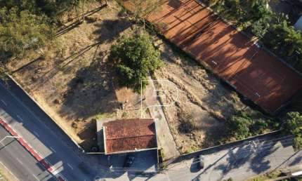 Imóvel Comercial para venda e aluguel em Jardim Santa Paula de 2440.00m²