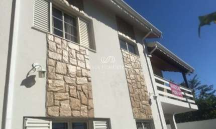 Casa para venda em Loteamento Parque Das Fontes de 340.00m² com 4 Quartos, 1 Suite e 3 Garagens