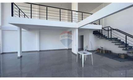 Sala Comercial para alugar em Jardim Adélia de 85.15m² com 1 Garagem