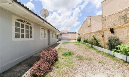 Casa para venda em Alto Boqueirão de 362.00m² com 3 Quartos