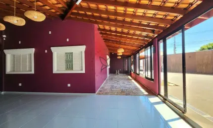 Casa para venda em Residencial Greenville de 169.00m² com 3 Quartos, 1 Suite e 3 Garagens