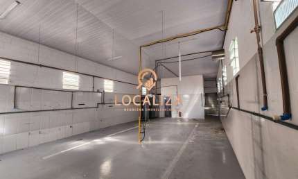 Galpão / Depósito / Armazém para venda em Parque Industrial de 175.00m² com 4 Garagens