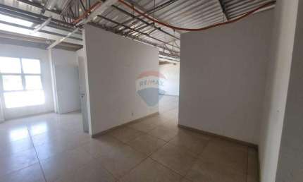Sala Comercial para alugar em Loteamento Colina Santa Bárbara de 75.58m²