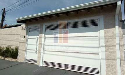 Casa para venda em Núcleo Habitacional Vereador Edson Francisco Da Silva de 130.00m² com 2 Quartos e 3 Garagens