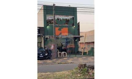 Imóvel Comercial para alugar em Campinho de 200.00m² com 1 Garagem
