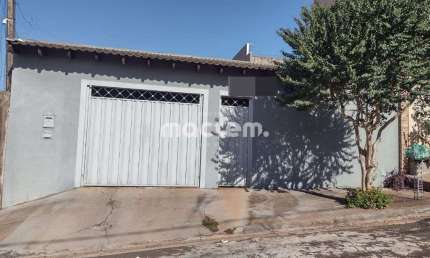 Casa para venda em Jamil Seme Cury de 133.00m² com 2 Quartos e 3 Garagens