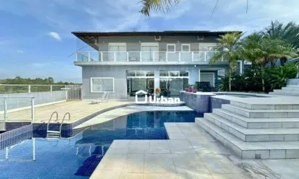 Casa de Condomínio para venda em Granja Viana de 711.00m² com 4 Quartos, 4 Suites e 5 Garagens