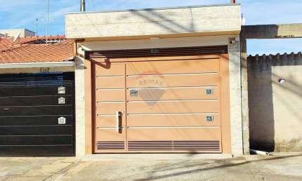 Sobrado para venda em Jardim Águas Claras de 63.33m² com 2 Quartos e 1 Garagem