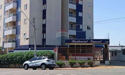 Apartamento para venda em Parque Fabrício de 78.12m² com 3 Quartos, 1 Suite e 2 Garagens