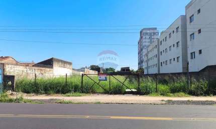 Lote / Terreno para venda em Ipiranga de 1240.00m² com 8 Garagens