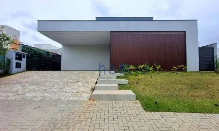 Casa de Condomínio para venda em Alphaville Nova Esplanada 3 de 265.00m² com 4 Quartos, 3 Suites e 4 Garagens