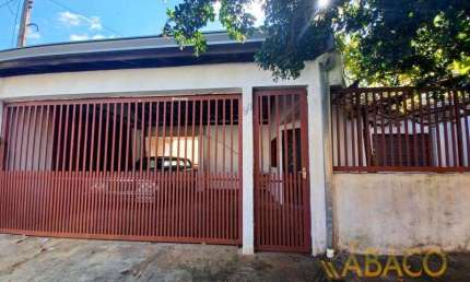 Casa para venda em Parque Santa Felícia Jardim de 150.00m² com 4 Quartos, 1 Suite e 2 Garagens