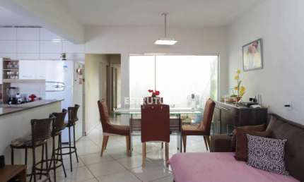 Casa para venda em Jardim Dona Regina Picelli de 150.00m² com 3 Quartos, 1 Suite e 1 Garagem