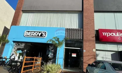 Imóvel Comercial para alugar em Jardim Botânico de 290.00m²