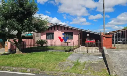Casa para venda em Estação de 182.00m² com 3 Quartos e 2 Garagens