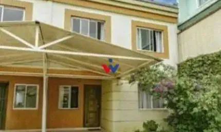 Sobrado para venda em Santa Cândida de 120.00m² com 3 Quartos