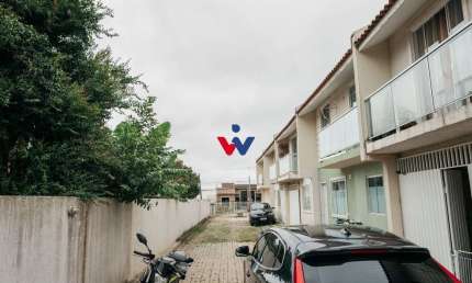 Sobrado para venda em Estados de 65.00m² com 2 Quartos e 3 Garagens