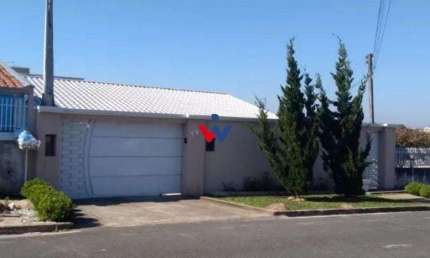 Casa para venda em Iguaçu de 140.00m² com 3 Quartos e 2 Garagens