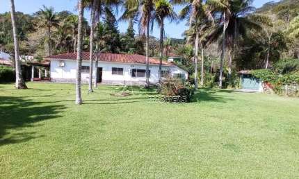 Casa para venda em Praia Do Lázaro de 214.00m² com 3 Quartos, 1 Suite e 6 Garagens