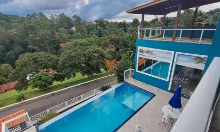 Casa para venda em Granja Caiapiá de 376.00m² com 3 Quartos, 1 Suite e 4 Garagens