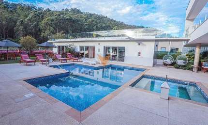 Casa para venda em Residencial Tamboré de 1500.00m² com 4 Quartos, 4 Suites e 12 Garagens