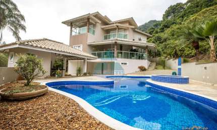 Casa para venda em Recanto Da Lagoinha de 220.00m² com 4 Quartos, 4 Suites e 4 Garagens