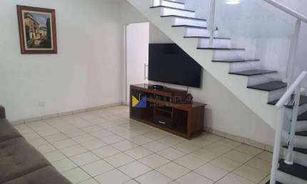 Sobrado para venda em Jardim Santa Emilia de 234.00m² com 3 Quartos, 3 Suites e 3 Garagens