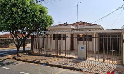 Casa para venda em Vila Zilda de 140.00m² com 3 Quartos, 1 Suite e 2 Garagens