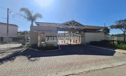 Casa de Condomínio para alugar em Condomínio Arte De Viver de 109.00m² com 3 Quartos, 1 Suite e 2 Garagens