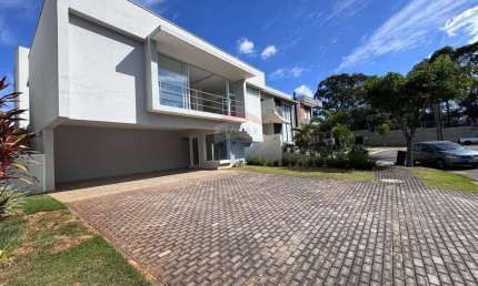 Casa de Condomínio para venda em Condomínio Residencial Fazenda Santa Helena de 319.85m² com 3 Quartos, 3 Suites e 2 Garagens